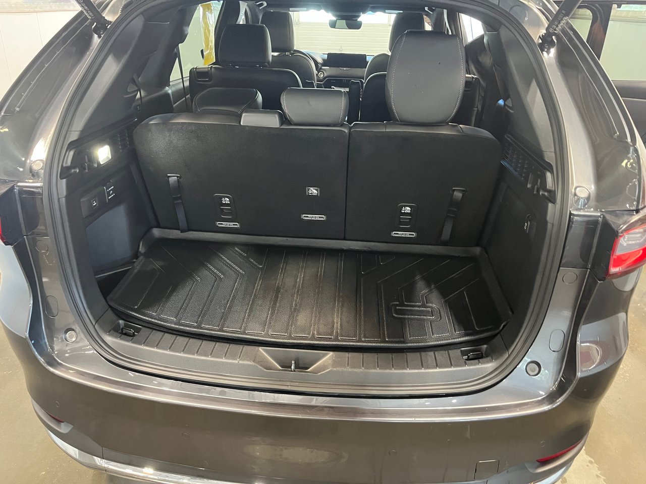 2024 Mazda CX-90