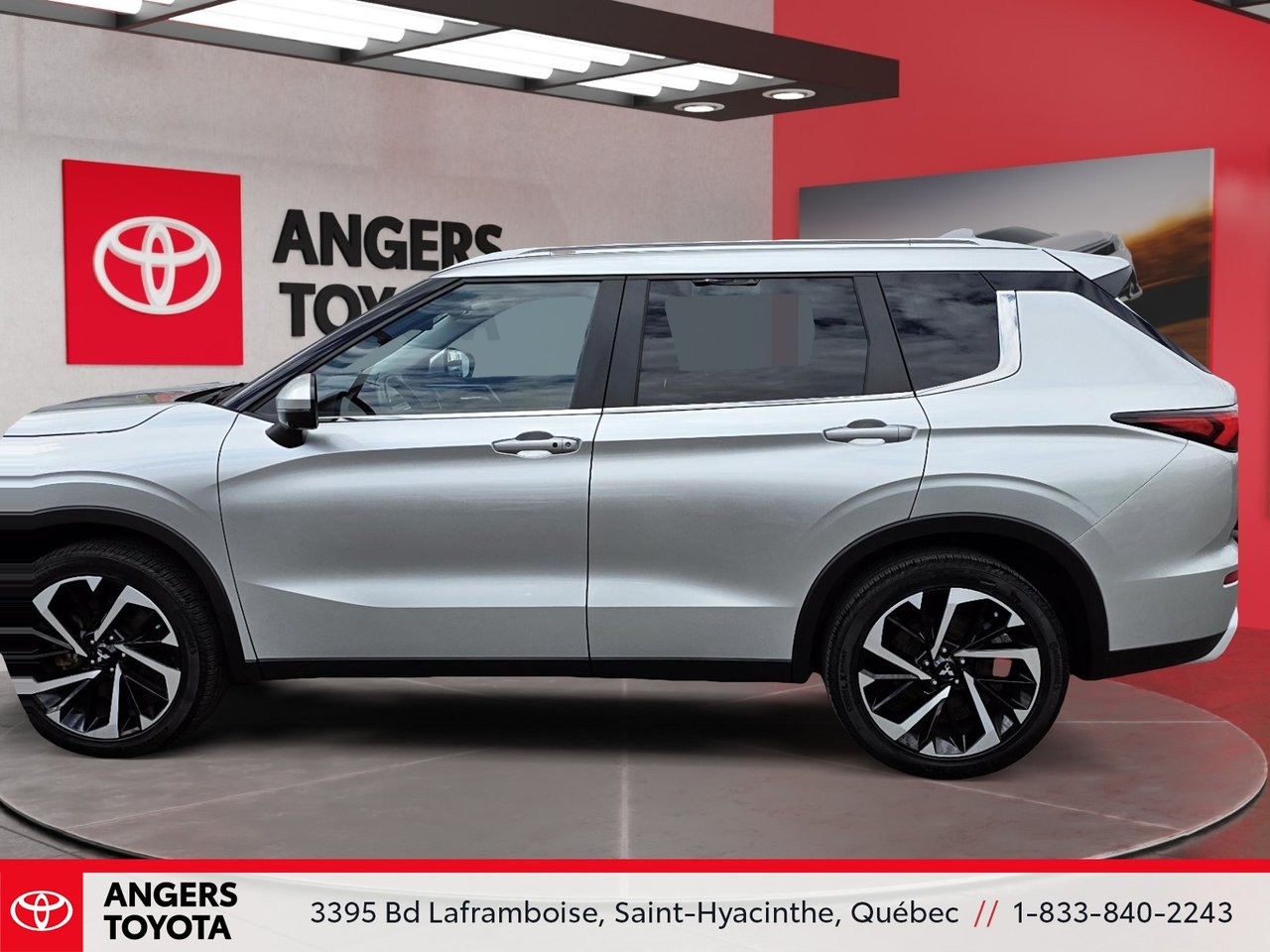 2023 Mitsubishi Outlander SE S-AWD-8