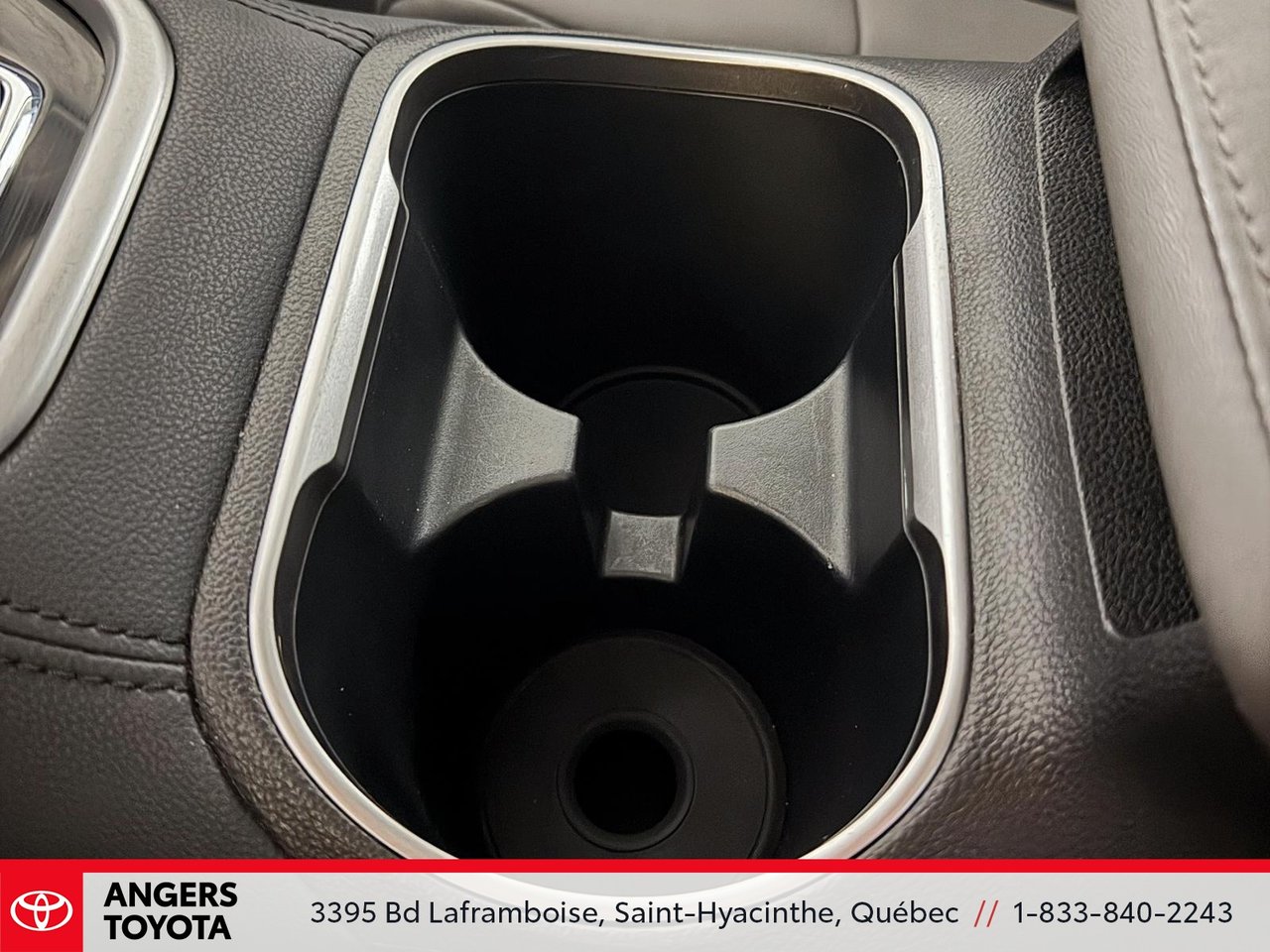 2025 Subaru Outback Onyx-16