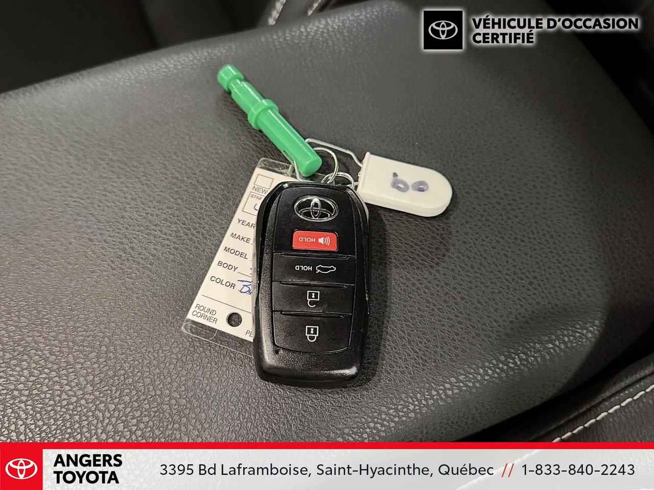 Toyota Camry Hybrid SE 2025-27