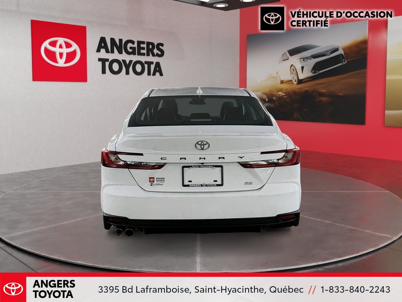 Toyota Camry Hybrid SE 2025-4