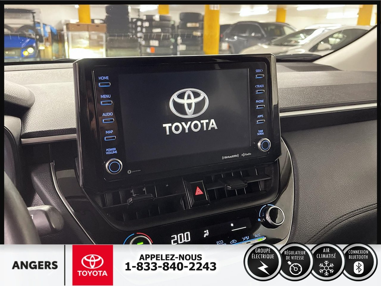 2022 Toyota COROLLA CROSS LE groupe amélioré-16