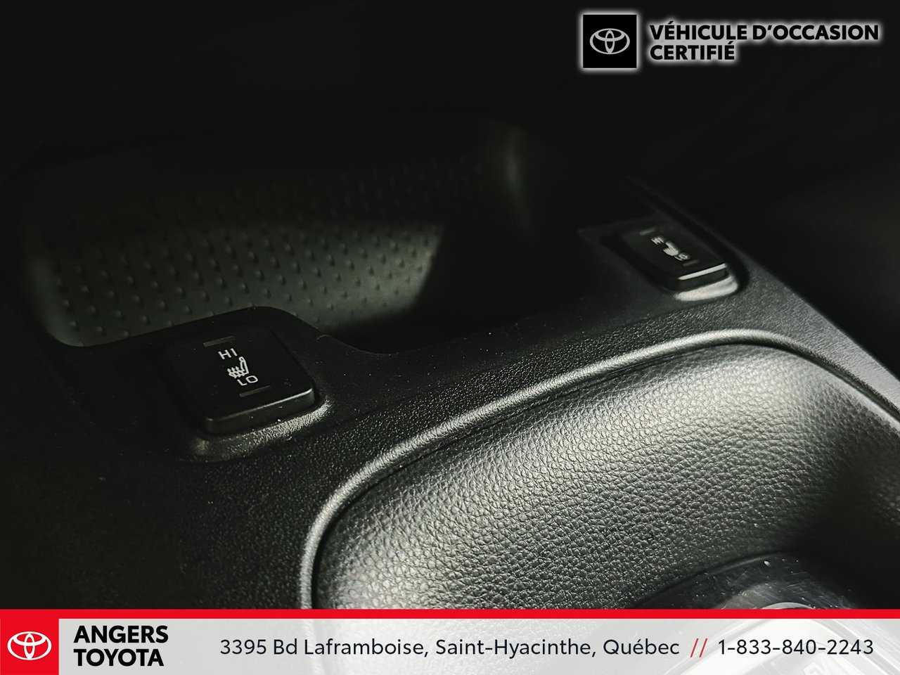 2025 Toyota Corolla Hybrid LE-16