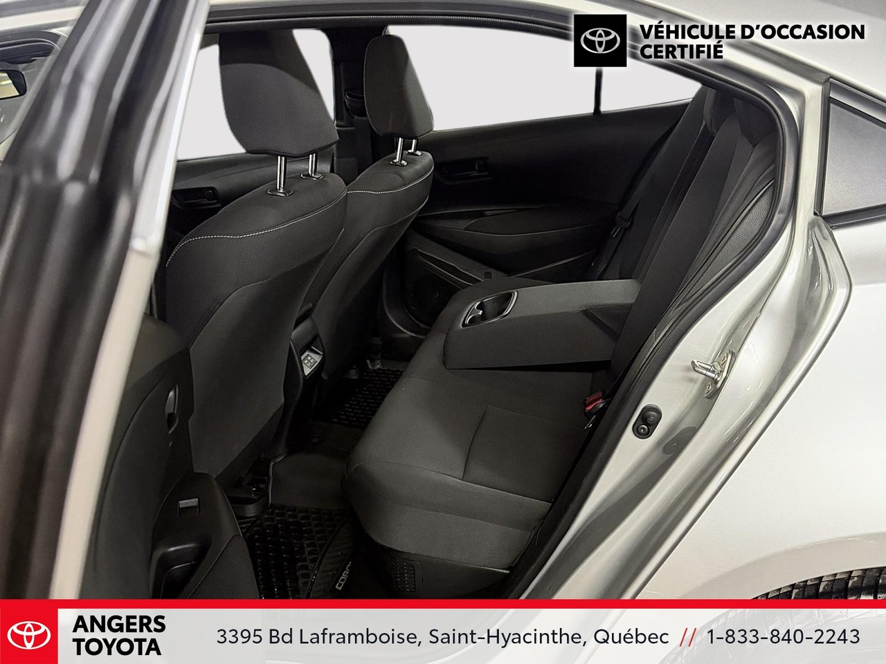 2025 Toyota Corolla Hybrid LE-8