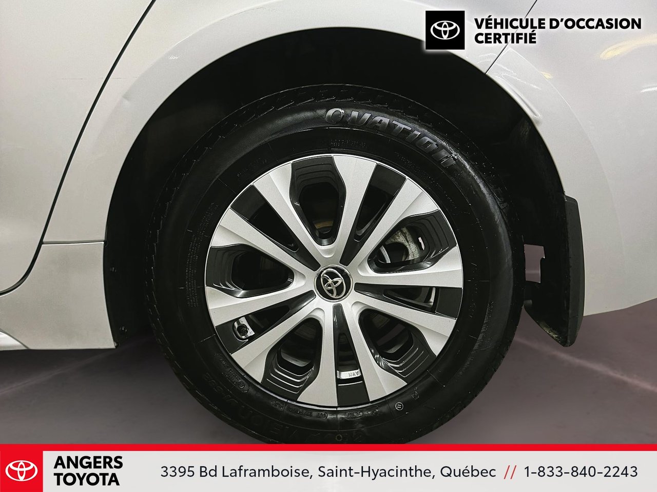 2025 Toyota Corolla Hybrid LE-20