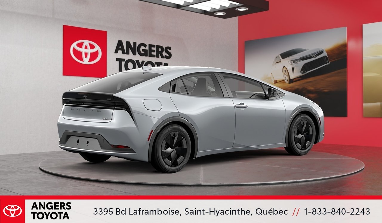 Toyota Prius Plug-in Hybrid SE 2026-2