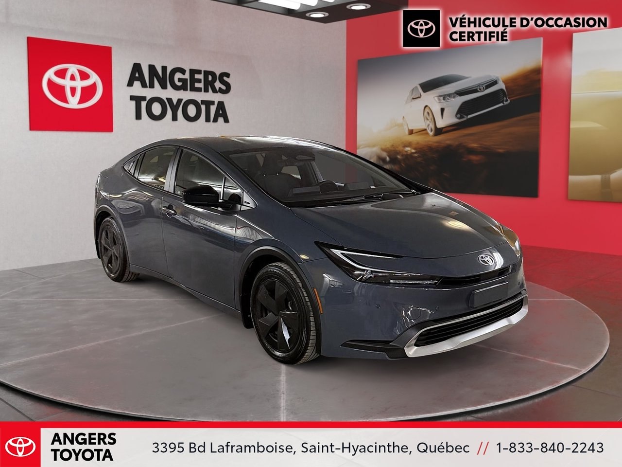 2024 Toyota Prius Plug-in Hybrid SE-2