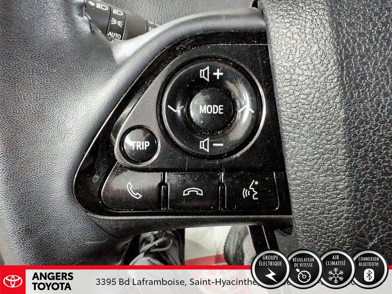 Toyota Prius TECHNOLOGY -E 2019-10