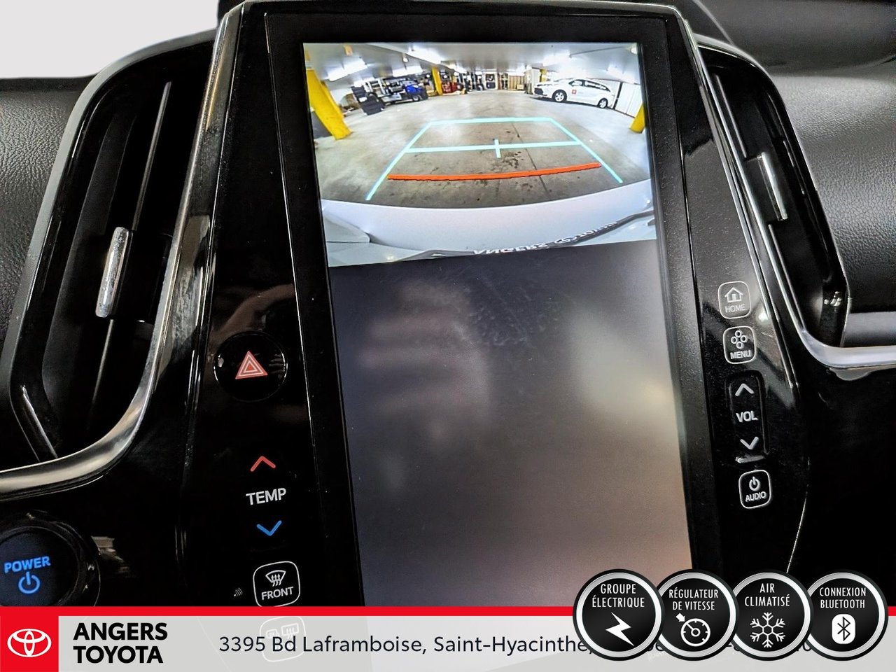 Toyota Prius TECHNOLOGY -E 2019-13