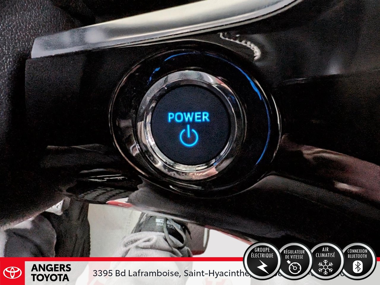 Toyota Prius TECHNOLOGY -E 2019-16