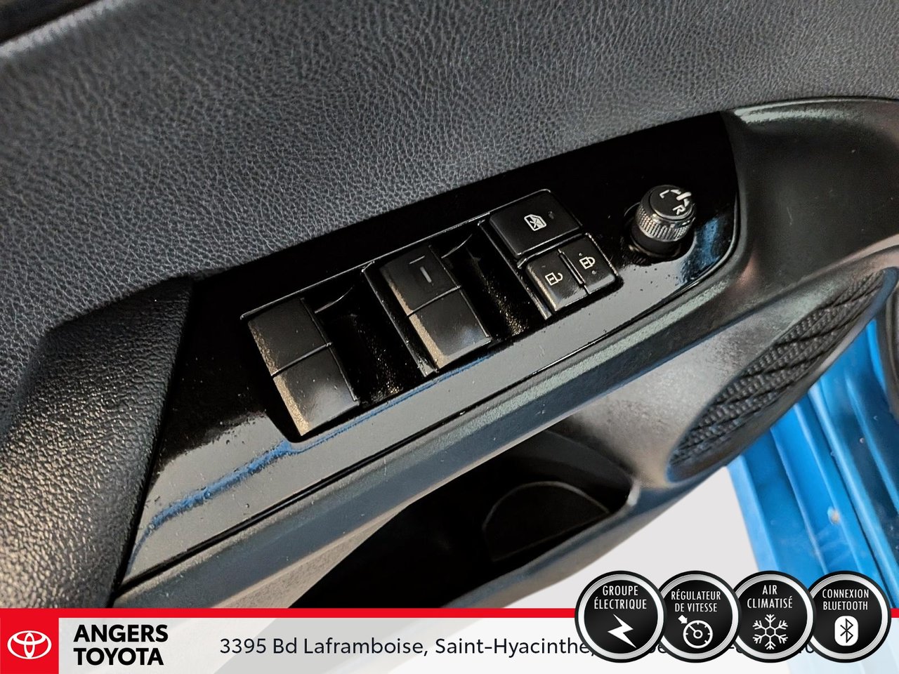 Toyota Prius TECHNOLOGY -E 2022-10