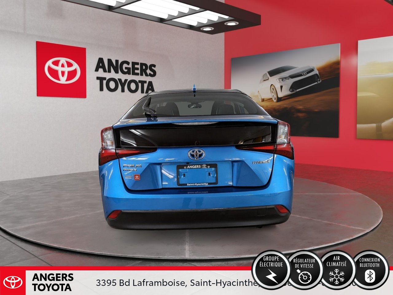 Toyota Prius TECHNOLOGY -E 2022-4