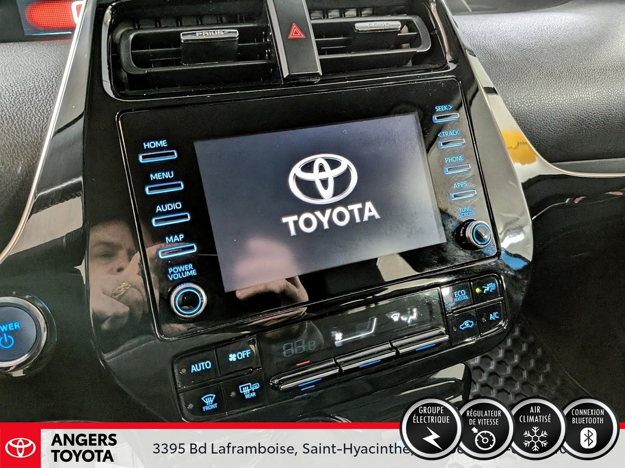 Toyota Prius TECHNOLOGY -E 2022-17