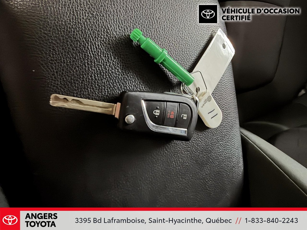 Toyota RAV4 LE 2025-20