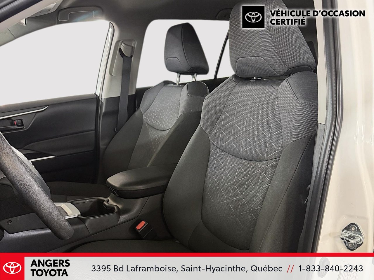 2025 Toyota RAV4 LE-6