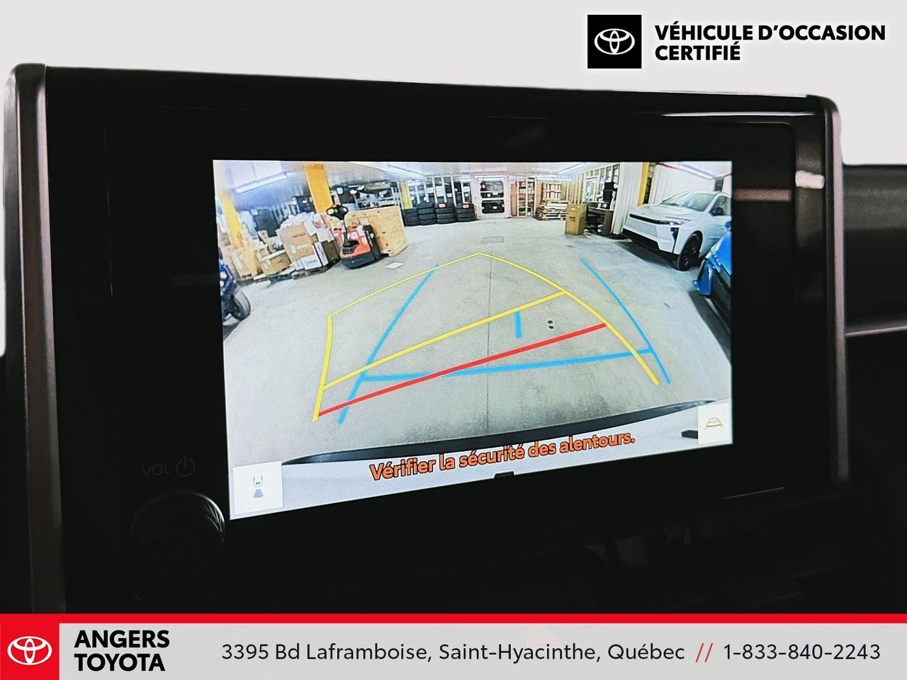 2025 Toyota RAV4 LE-22