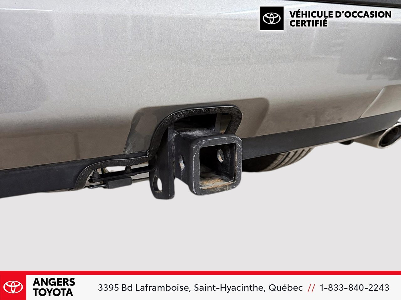 2025 Toyota RAV4 LIMITED-25