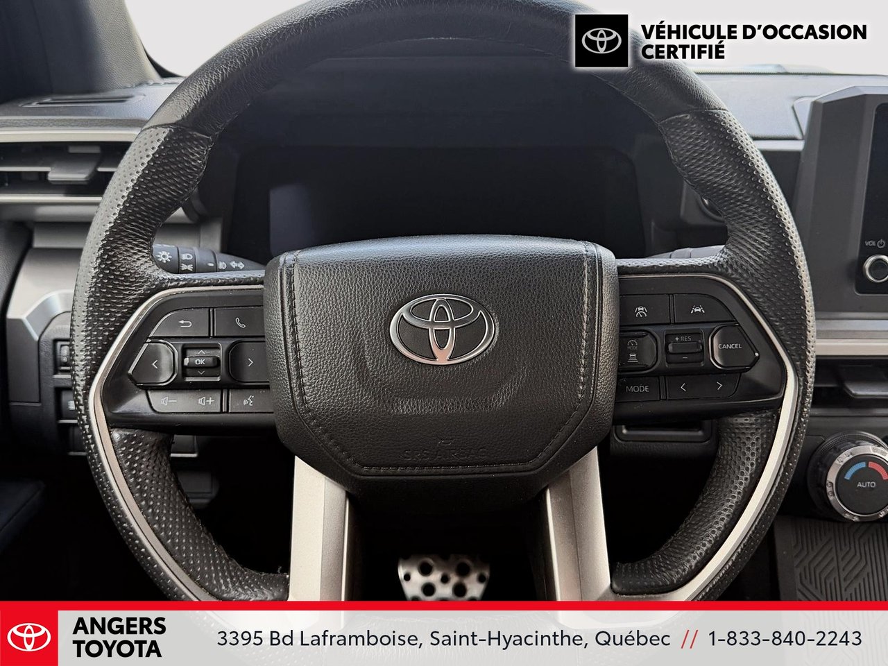 Toyota Tacoma TRD SPORT 2024-14