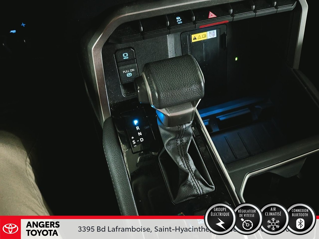 Toyota Tundra Hybrid CREWMAX LIMITED 2022-23