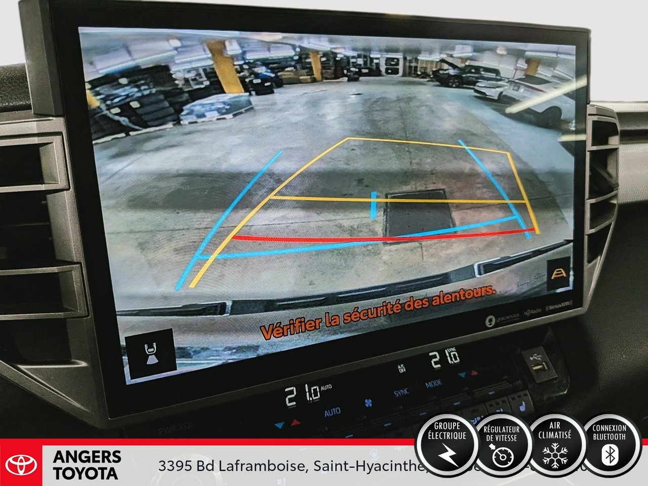 Toyota Tundra Hybrid CREWMAX LIMITED 2022-17