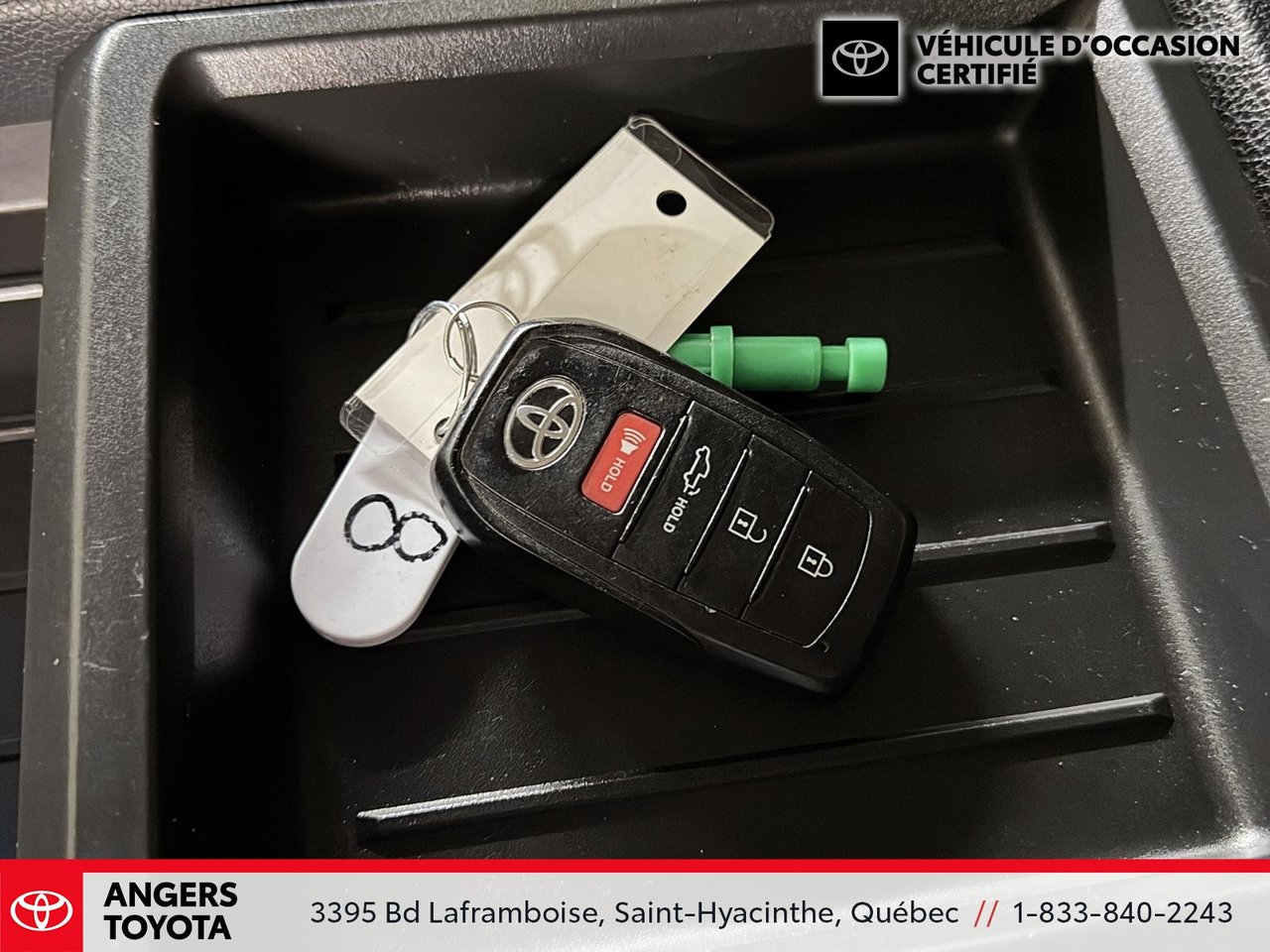 2022 Toyota Tundra CREWMAX SR5-24