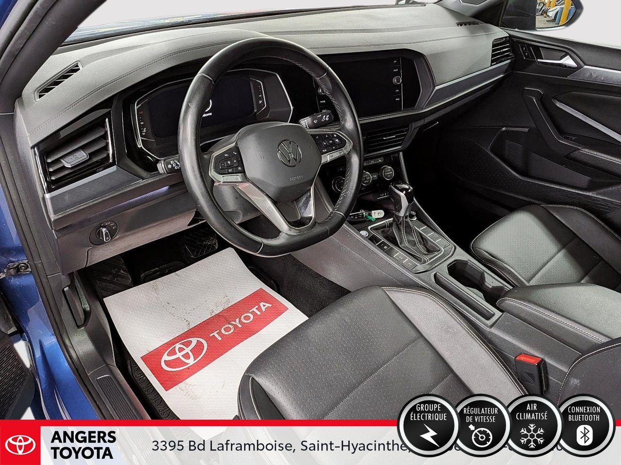 Volkswagen Jetta Comfortline 2022-8