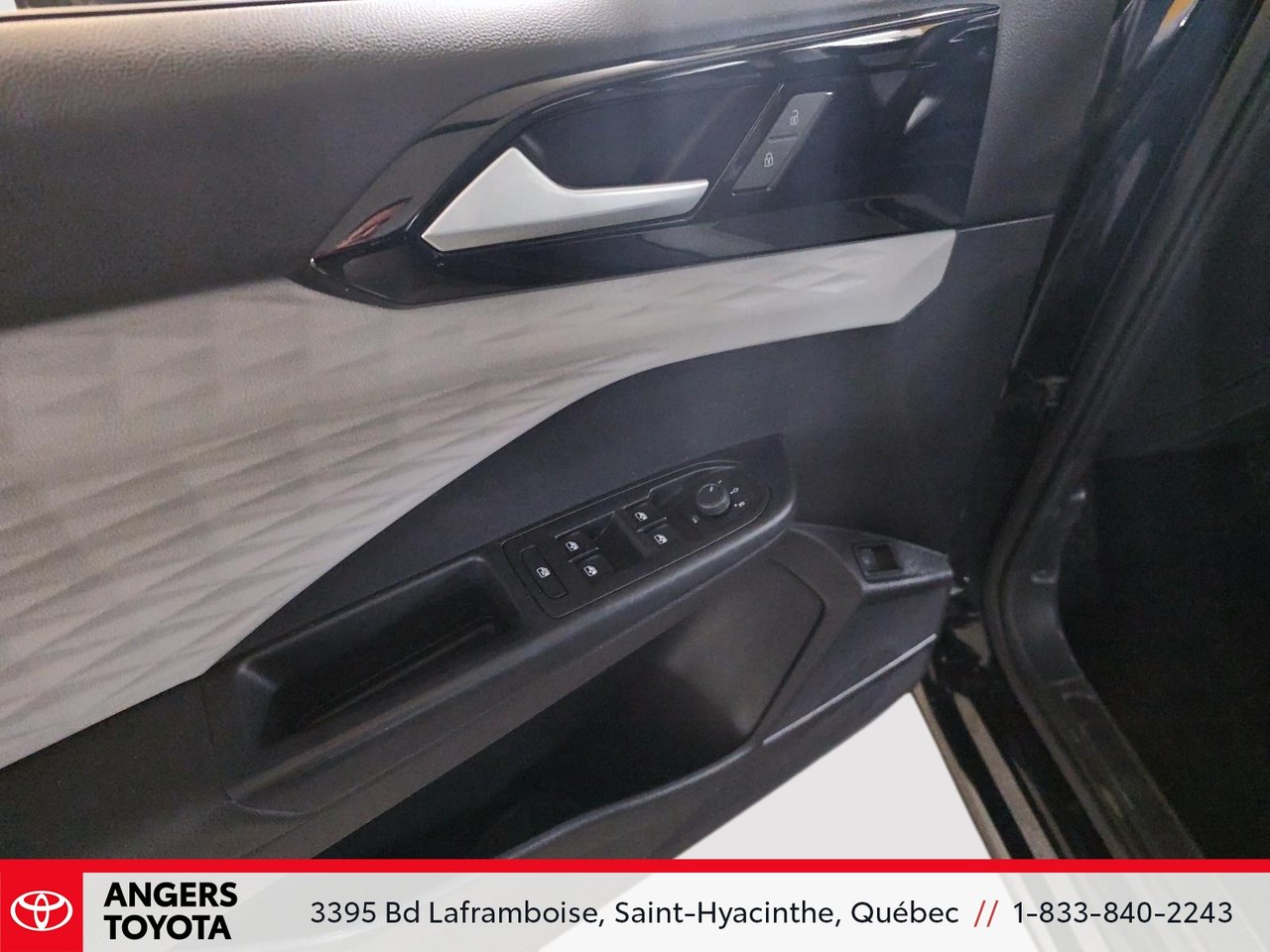 2022 Volkswagen Taos Trendline-10