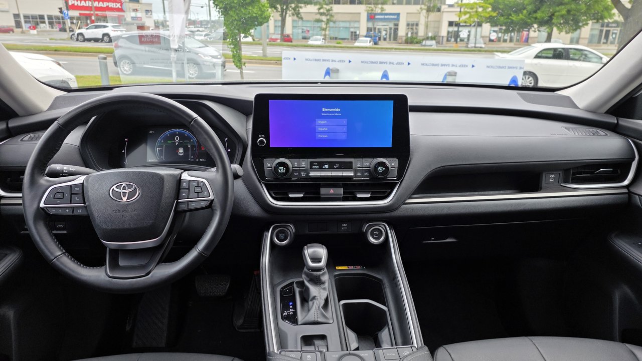 2024 Toyota Grand Highlander XLE-4