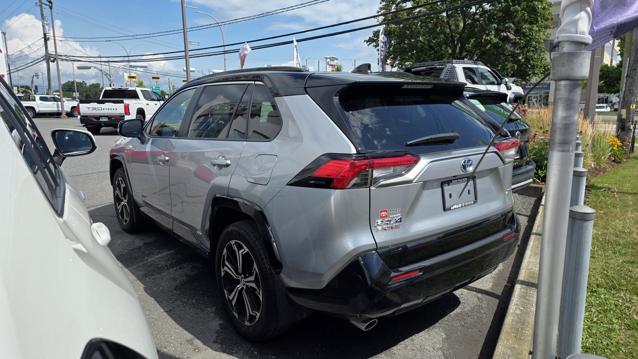 2021 Toyota RAV4 Prime XSE-2