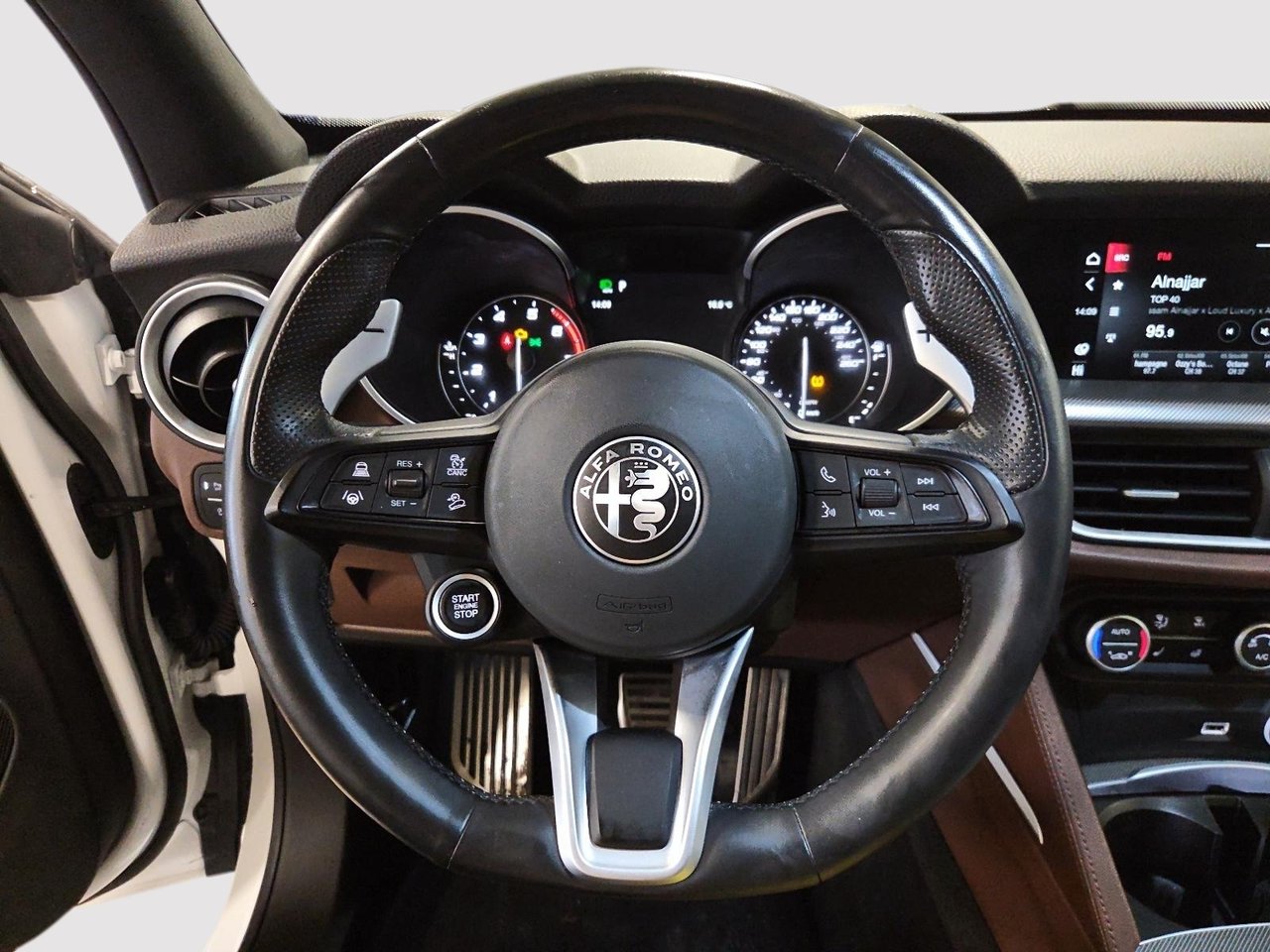 2021 Alfa Romeo Stelvio Ti Sport AWD-11