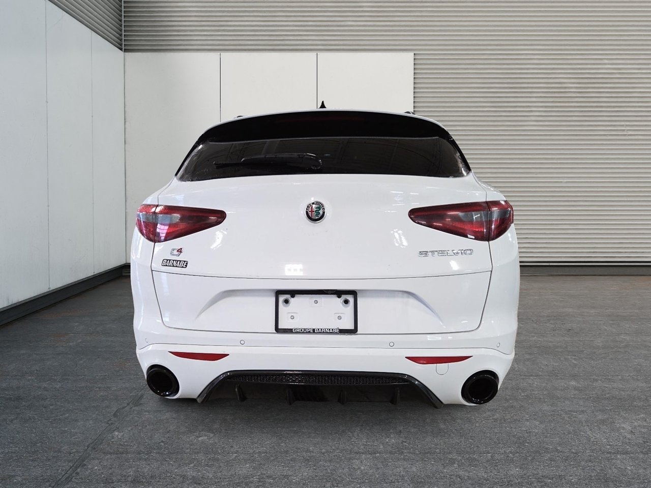 2021 Alfa Romeo Stelvio Ti Sport AWD-2