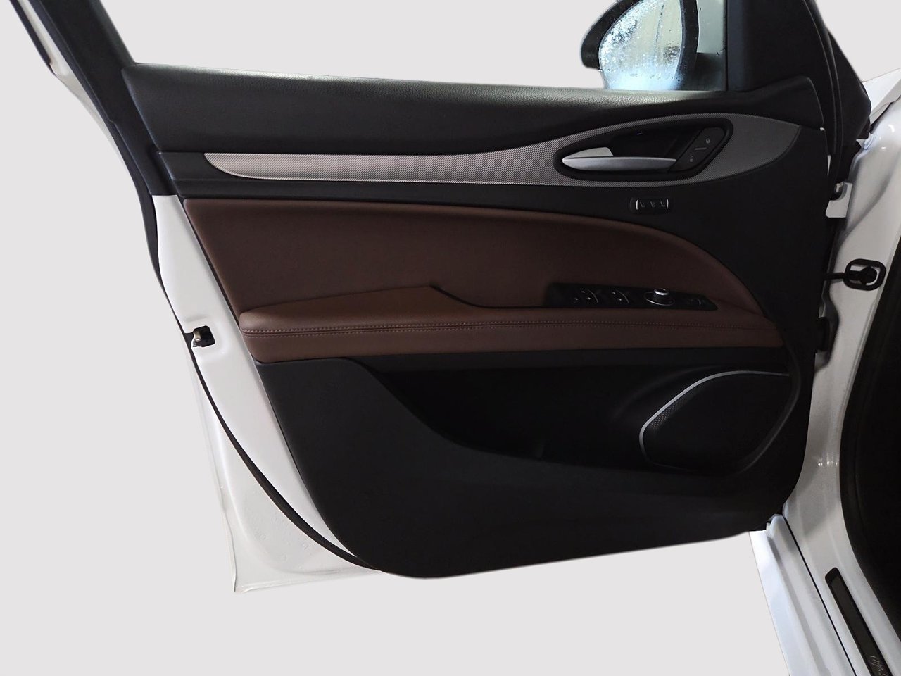 2021 Alfa Romeo Stelvio Ti Sport AWD-10