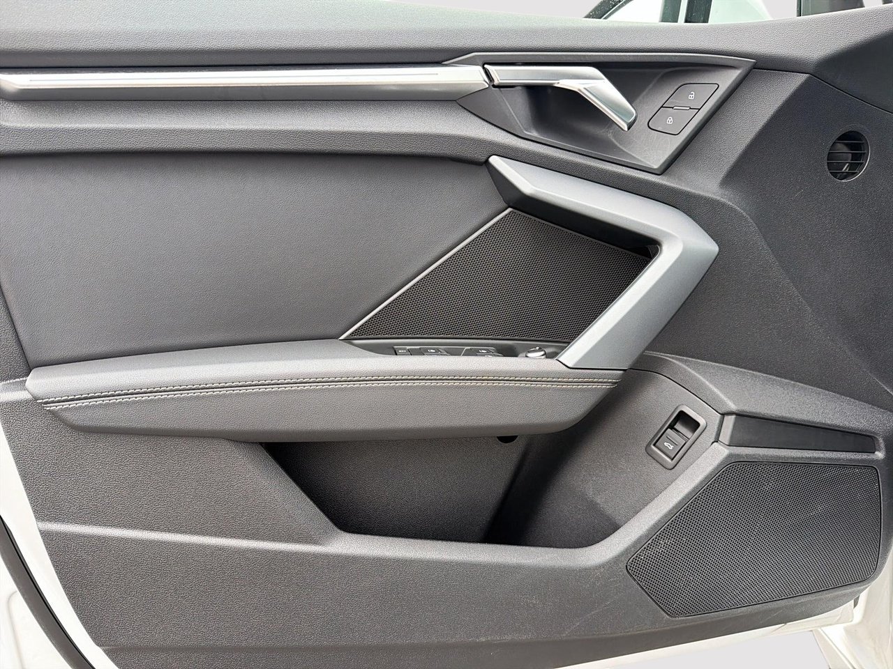 Audi A3 Sedan Progressiv S-Line Quattro 2025-10