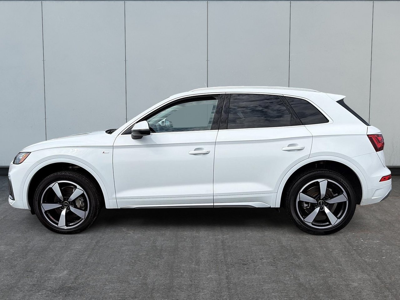 Audi Q5 Progressiv Quattro S-Line 2024-4
