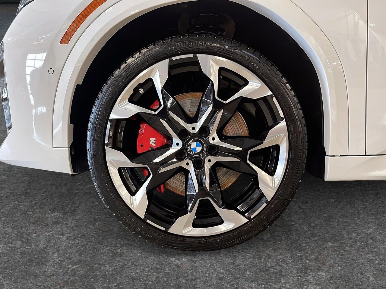 BMW X2 xDrive28i M-Sport Premium 2024-6