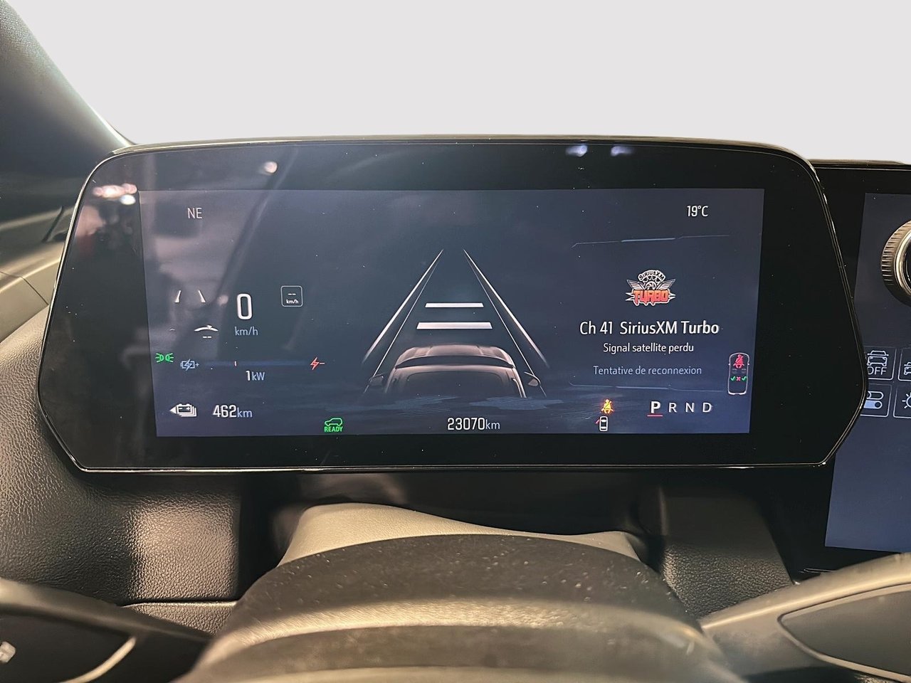 2025 Chevrolet Equinox EV LT-12