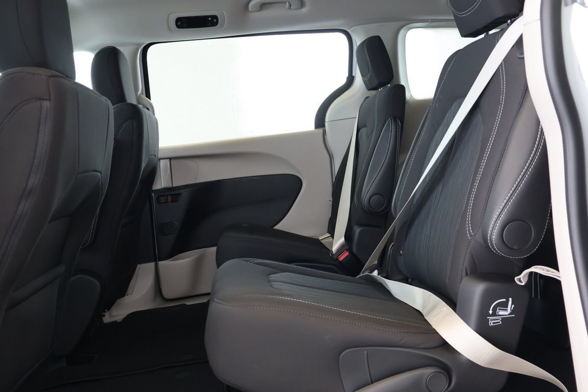 Chrysler Grand Caravan SXT 2024-12