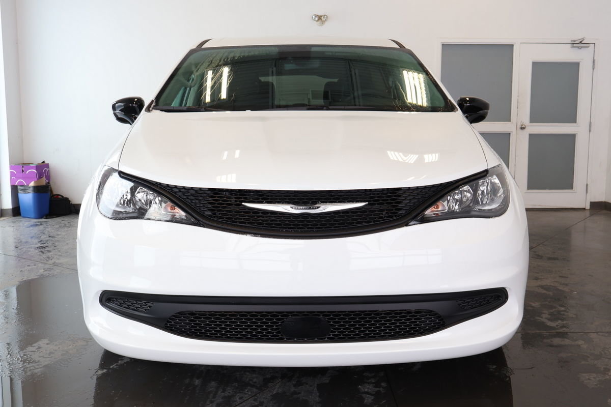 Chrysler Grand Caravan SXT 2024-3