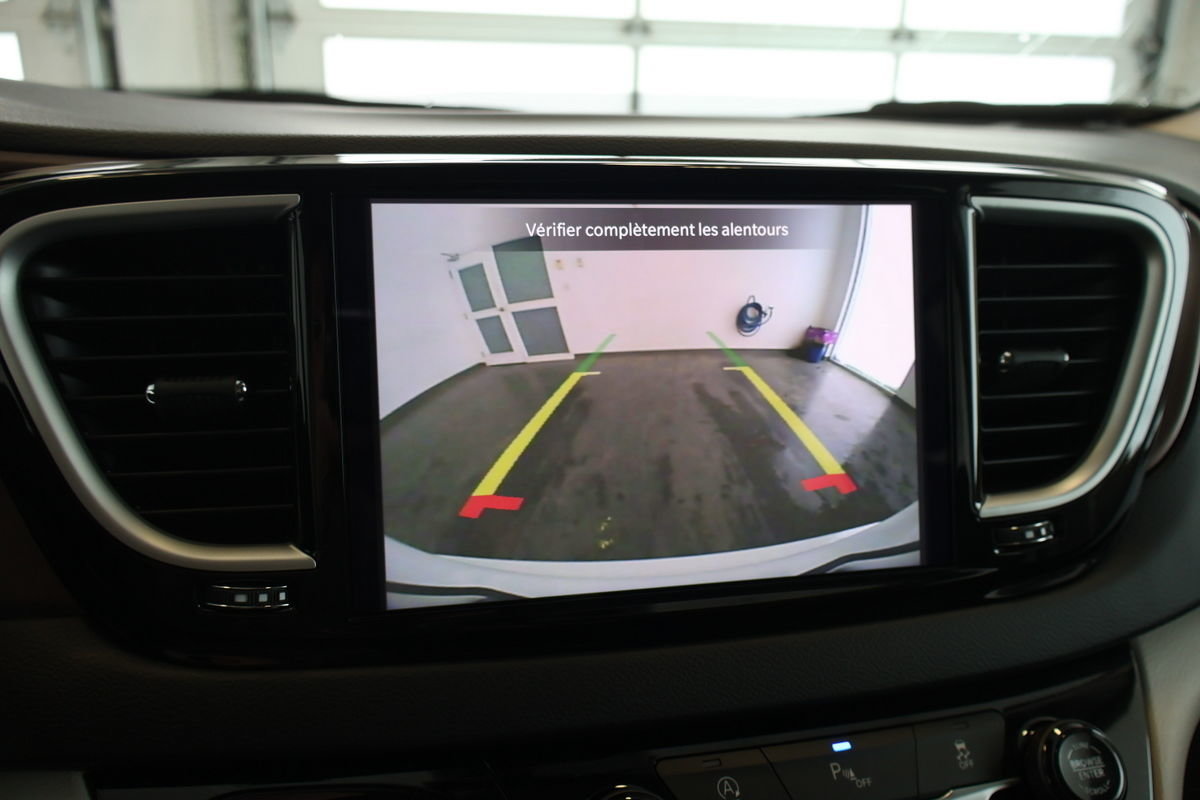 Chrysler Grand Caravan SXT 2024-19