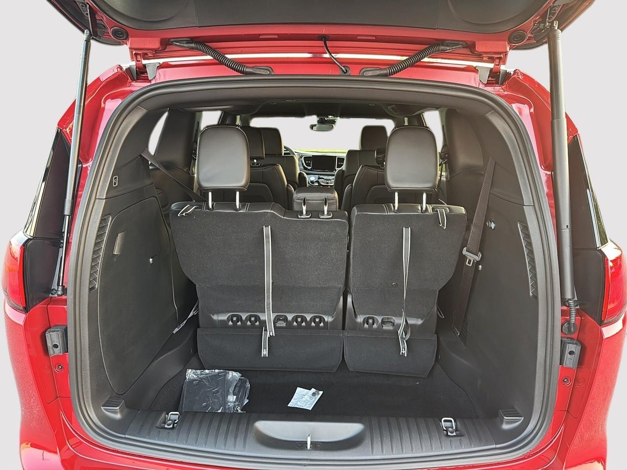 2026 Chrysler Grand Caravan SXT-6