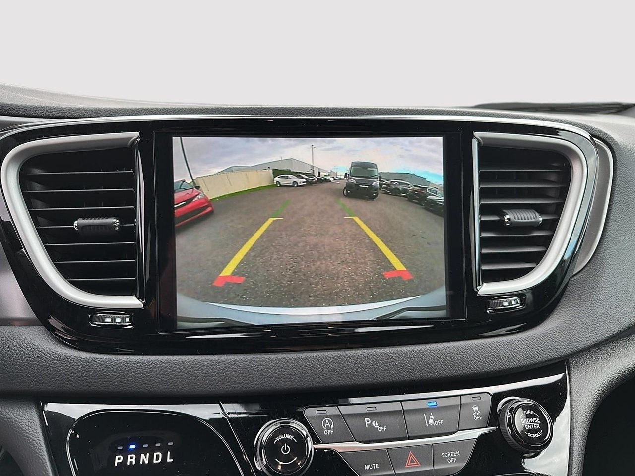 2026 Chrysler Grand Caravan SXT-12
