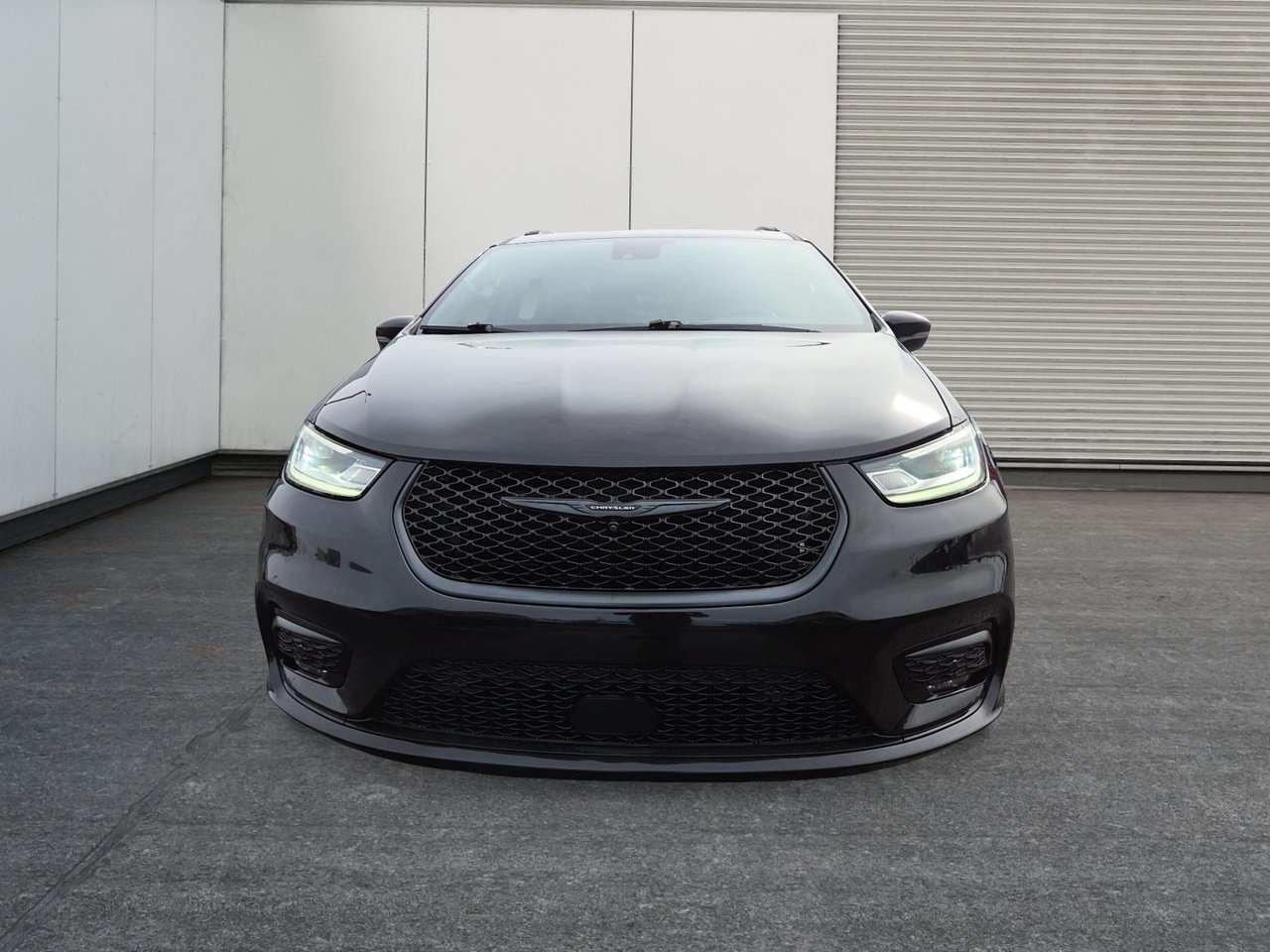 2022 Chrysler Pacifica Limited AWD Apparence S-1