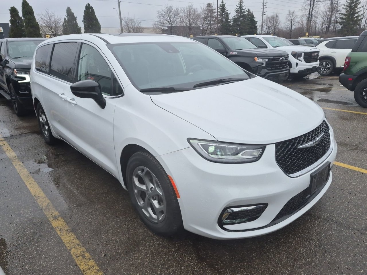 Chrysler Pacifica Limited 2024-1
