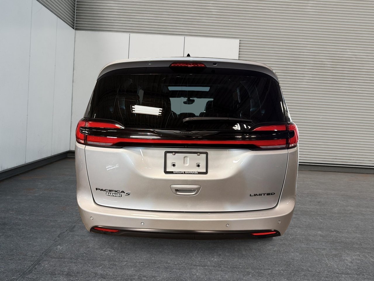 2024 Chrysler Pacifica Limited S Apparence-2