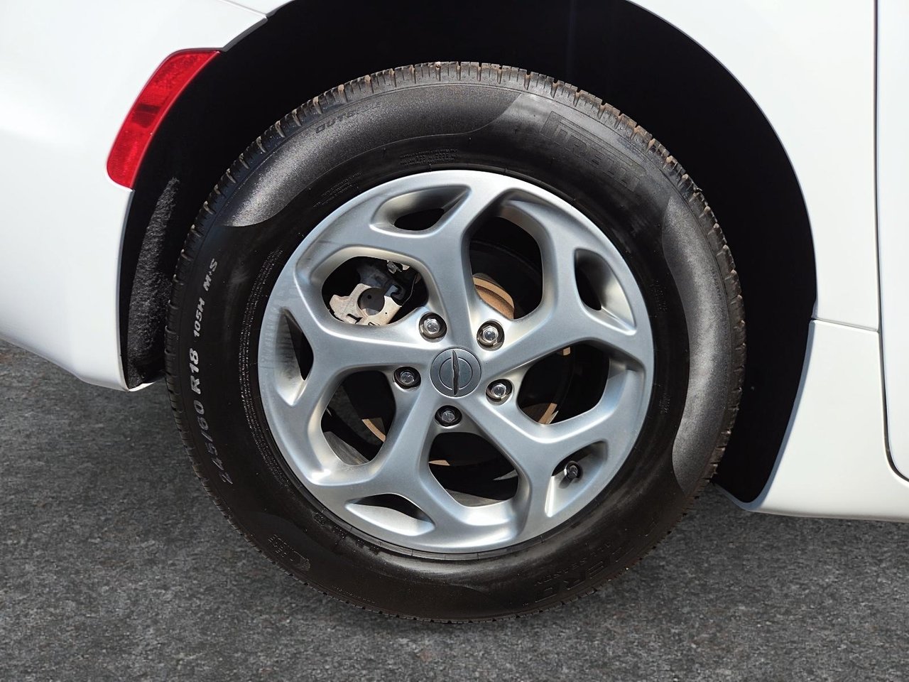 2024 Chrysler Pacifica Limited Ensemble DVD Divertissement-6