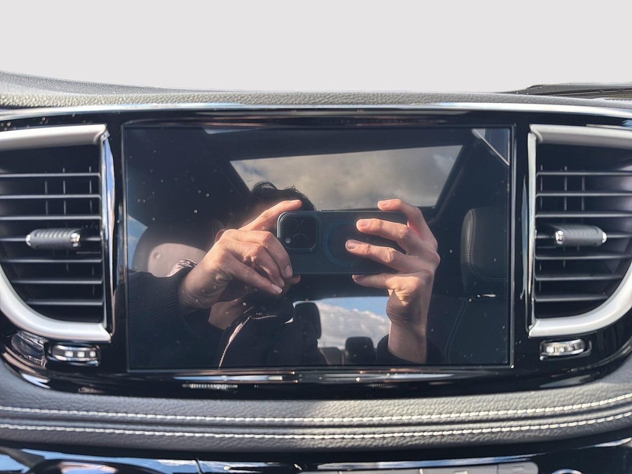 2026 Chrysler Pacifica SELECT-16