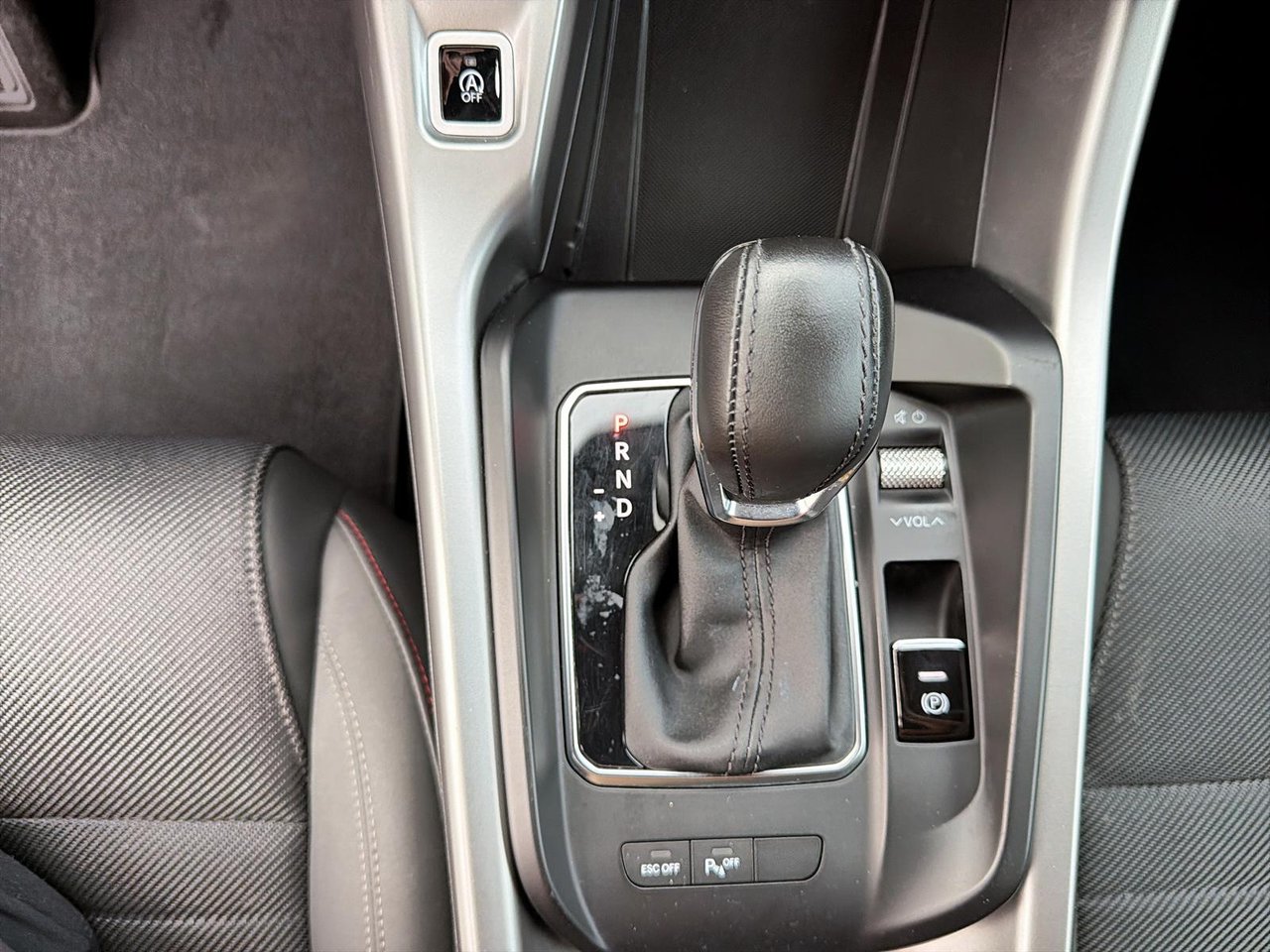 Dodge Hornet GT 2024-14