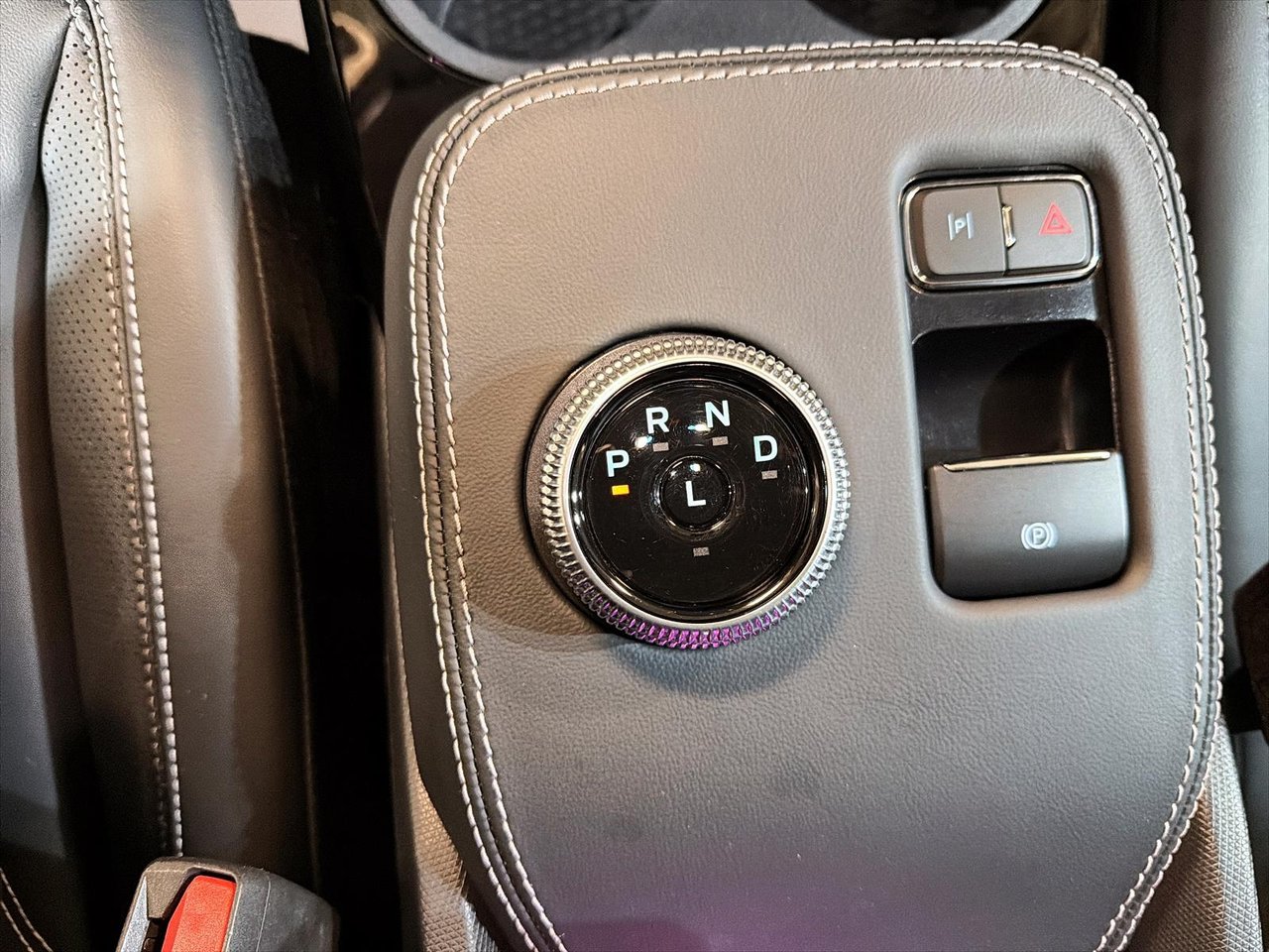 2024 Ford Mustang Mach-E PREMIUM AWD LONGRANGE-14