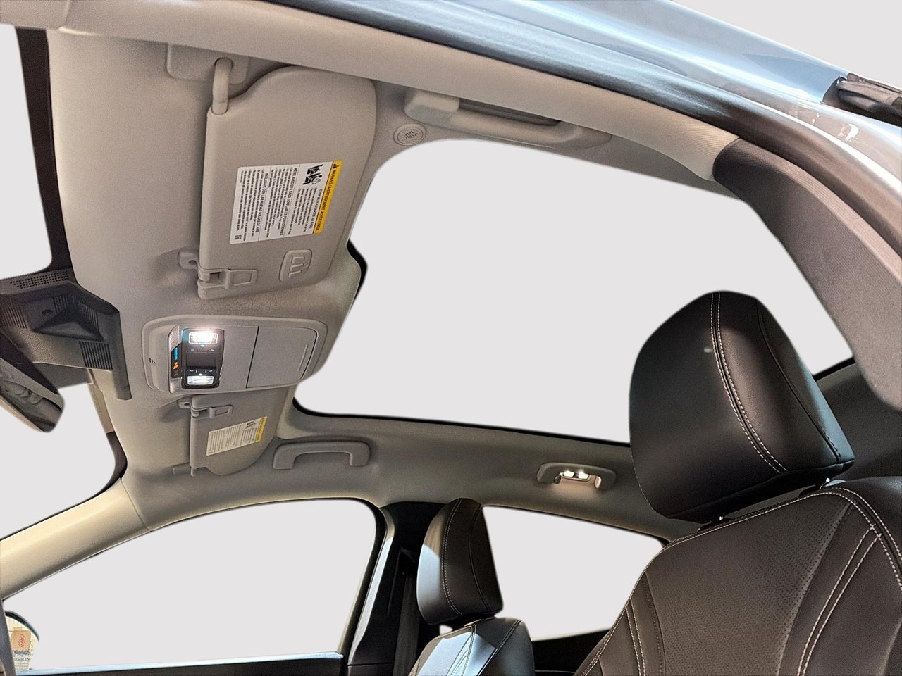 2024 Ford Mustang Mach-E PREMIUM AWD LONGRANGE-15