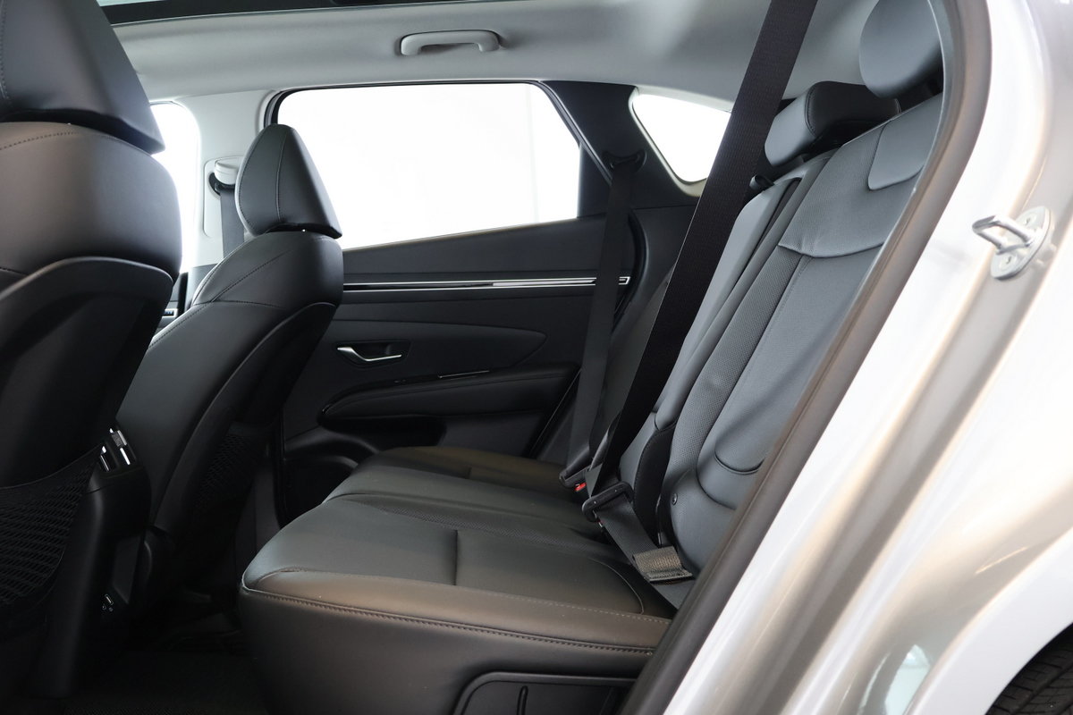 2024 Hyundai Tucson TREND + TOIT PANO + CUIR + NAVIGATION-15